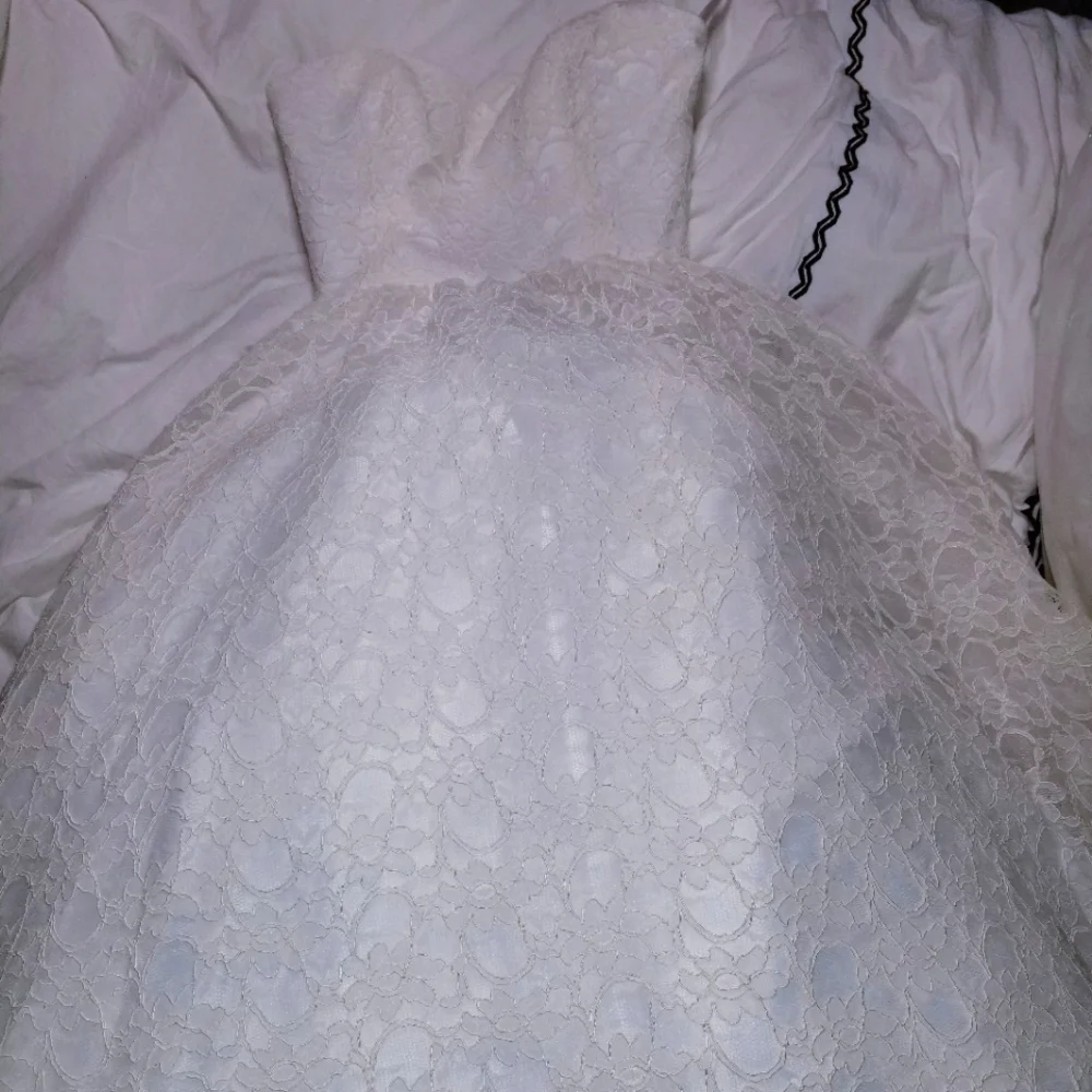 Mori Lee Wedding Gown - Picture 1 of 4